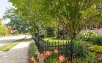 Braywood Inn Отели в г. Ошкош