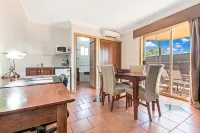 格魯吉亞汽車旅館