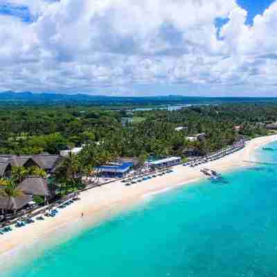 Constance Belle Mare Plage Hotel Exterior