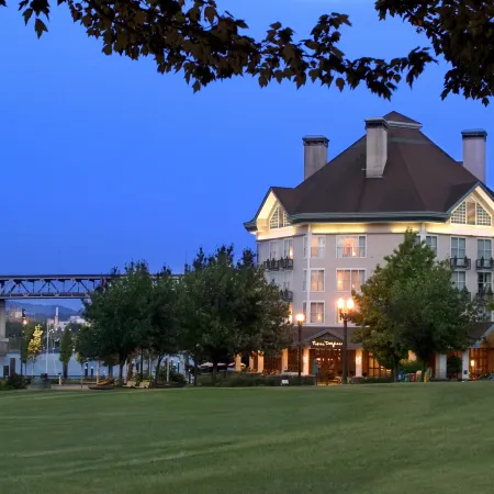 Kimpton RIVERPLACE HOTEL by IHG