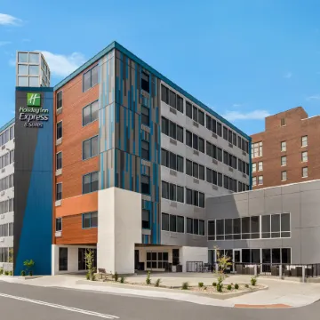 Holiday Inn Express & Suites EVANSVILLE DOWNTOWN by IHG