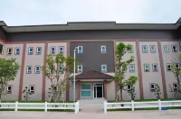 Ktc Place Các khách sạn gần Wat Ban Rai