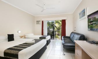 Cairns City Sheridan Motel