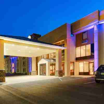 Best Western Plus Poconos Hotel Hotel Exterior