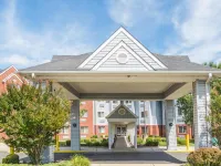 Microtel Inn & Suites by Wyndham Philadelphia Airport