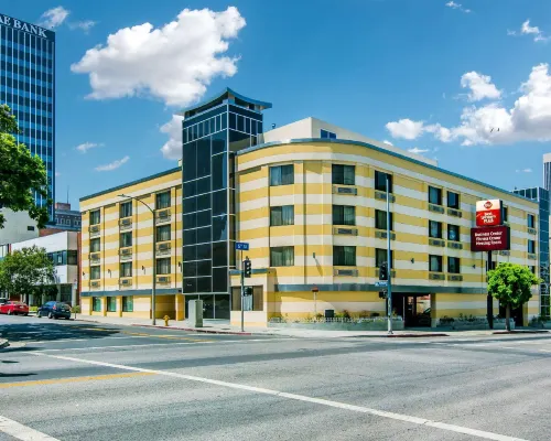 Best Western Plus La Mid-Town Hotel Hotels near Paramount Studios