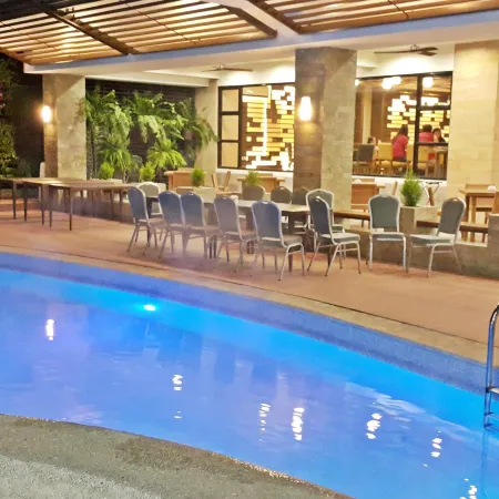 Newtown Plaza Hotel