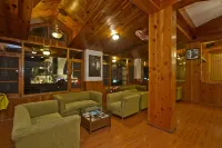 J.J Resorts Hotel a Bhuntar