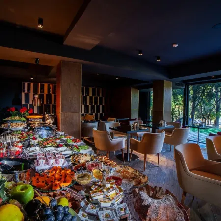 Folk Boutique Hotel