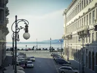 Hotel Vis à Vis - موقف سيارات