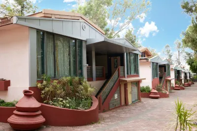 Summer Plaza Resort Hotels in der Nähe von Sherbaug