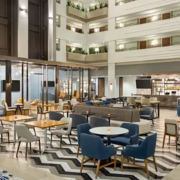 Sheraton Suites Chicago O'Hare
