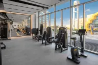 The WB Abu Dhabi Hotel, Curio Collection by Hilton - Fitnessstudio