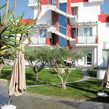 Hotel Rainbow Resort