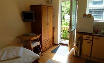 Hillside Self Catering