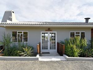 Le Petit Karoo Ranch