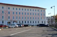 Nuovo Albergo Operai - parking
