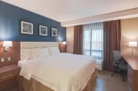 Hampton Inn by Hilton Monterrey/Galerias-Obispado - ห้องครัว