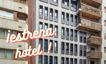 Bed4U Zurriola San Sebastian - Housity
