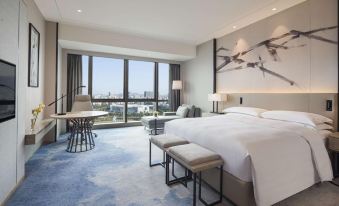 DoubleTree by Hilton Hotel Shenzhen Longhua
