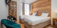 Hotel North Story - Luxury Chalet - Apartments & Rooms - Twin Room With Mountain View