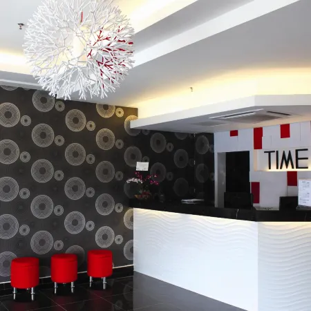 Time Hotel Отели рядом с достопримечательностью «Арена «Мега Стар»»