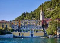 Hotel Royal Victoria, by R Collection Hotels Hotel in zona Big bench Alpe Giumello #223