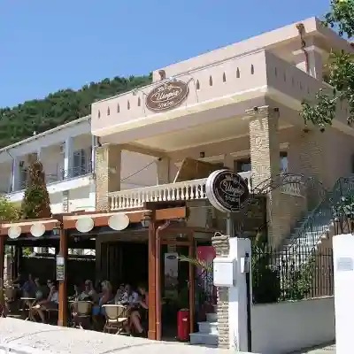 Utopia Hotel Exterior