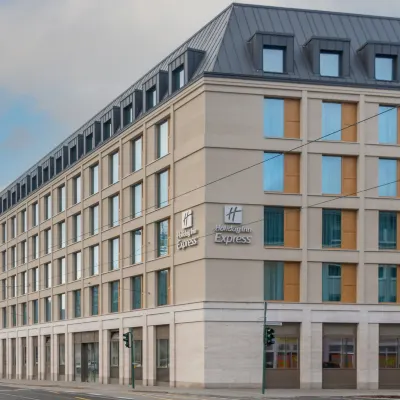 Holiday Inn Express & Suites POTSDAM by IHG Hotels near Schloss Cecilienhof