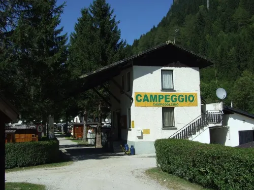 Campodolcino Camping Hotel a Campodolcino