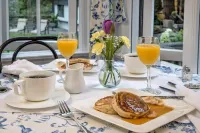 Candlelight Inn (Adults Only) - مسبح