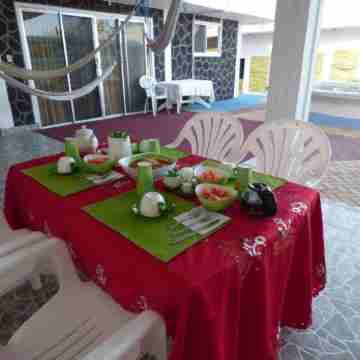 Stefany's Lodging Dining/Meeting Rooms