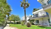 Bayside Salgados