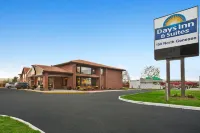 Days Inn by Wyndham Utica Hotele w: Utica