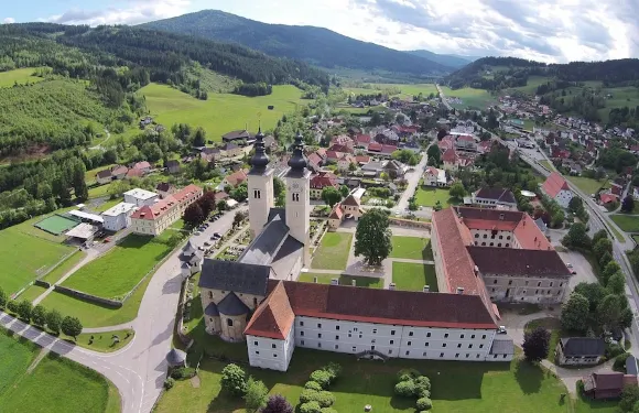 古爾克斯提聚福酒店