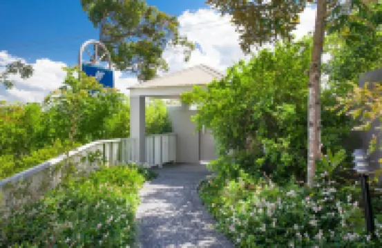 Noosa Heads Motel Hotels near Noosa Junction