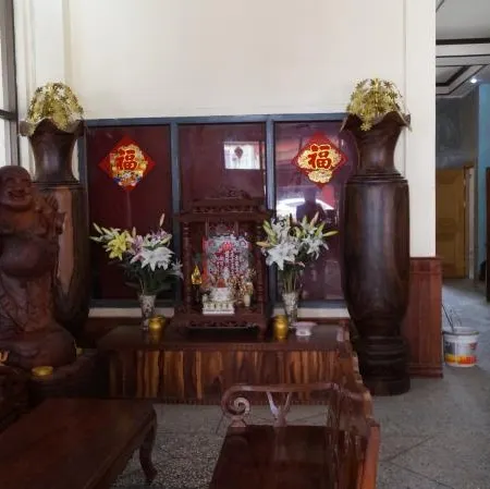 Lankham Hotel Отели в г. Паксе