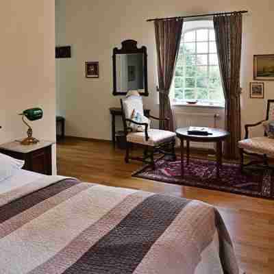Burg Boetzelaer Rooms