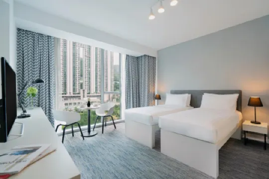 Grand Bay View Hotel