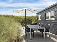 "Carstina" - 400m from the Sea - Parkering