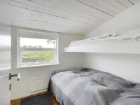 "Dreng" - 800m from the Sea