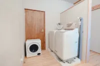 Slow House (Private Room 101)