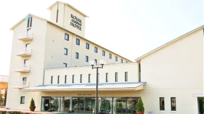 Royal Garden Hotel Các khách sạn gần JR Awa-Tachibana station