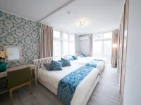Villa Suite Hana Hotels in Nago
