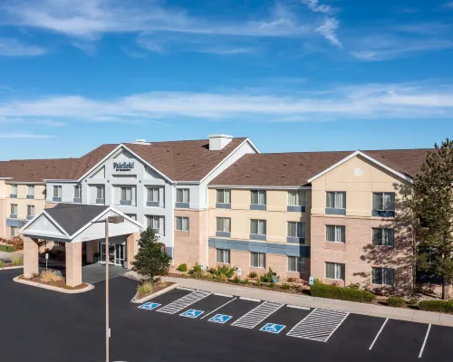 Fairfield Inn & Suites Denver Aurora/Medical Center Hotels in Aurora