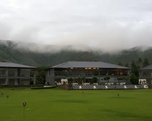 TatSaraasa Resort & Spa, Udaipur Hotels near Sajjangarh Fort
