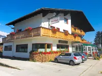 Hotel Kögele Mit Restaurant Bei Innsbruck Axamer Lizum