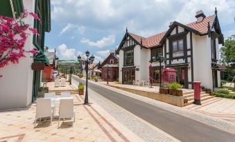 Yuyuan Jiaju Holiday Villa