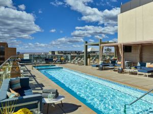 Halcyon - A Hotel in Cherry Creek