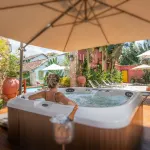 Sandi Hotel - 4-Star